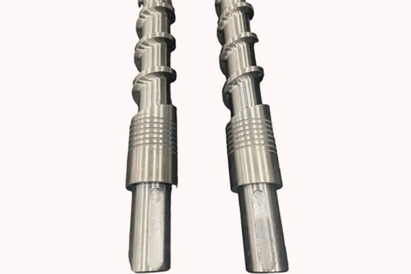 決定錐形雙孔機(jī)筒螺桿材料的關(guān)鍵因素有哪些？